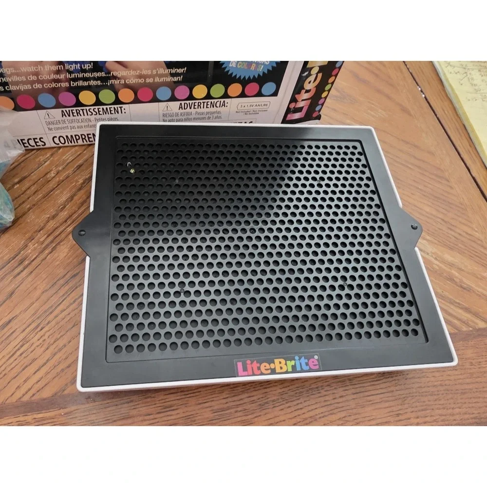 Lite Brite Ultimate Classic Learning Toy Light Up Color Glow Pegs